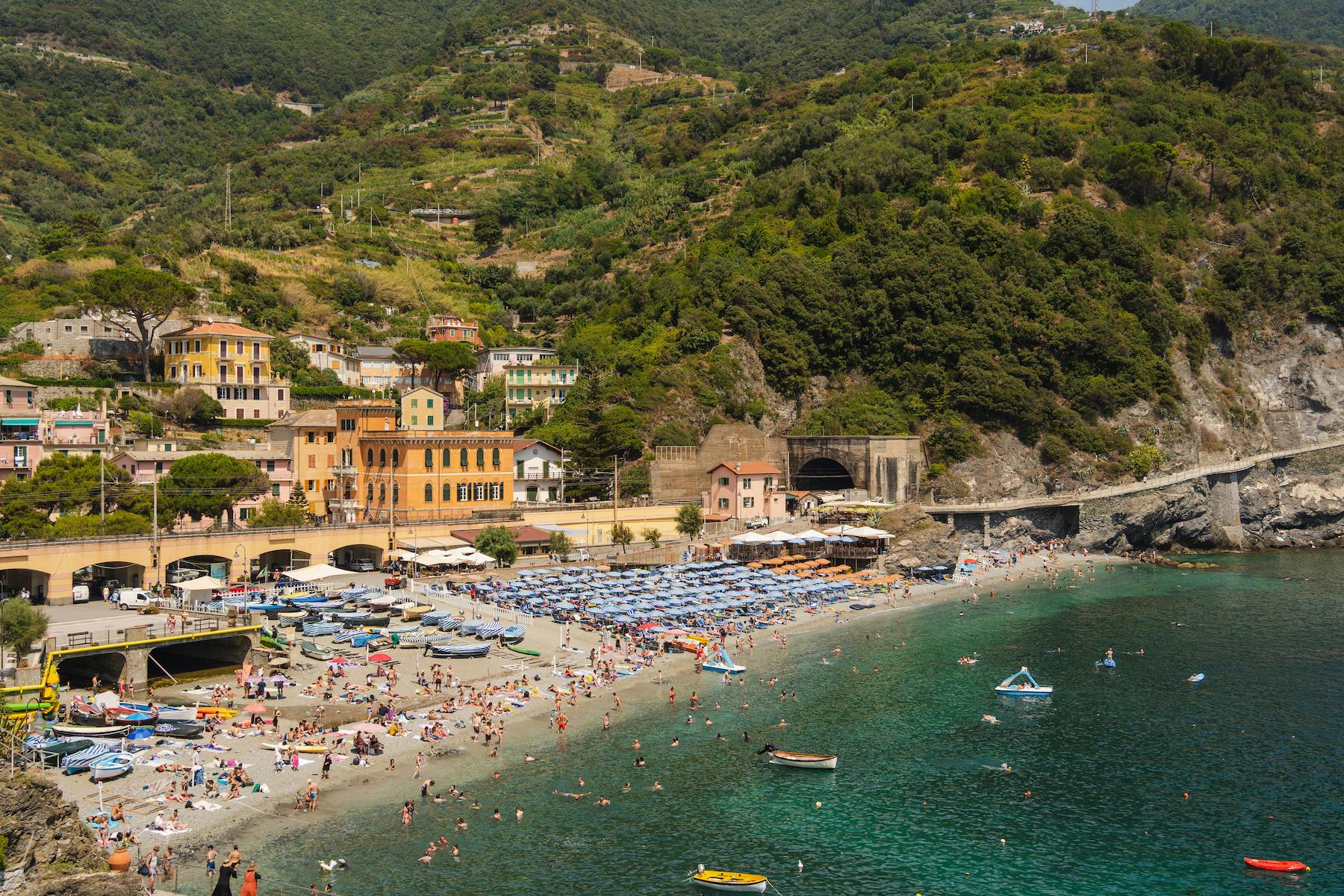 Monterosso al Mare beach, Cinque Terre, Liguria
