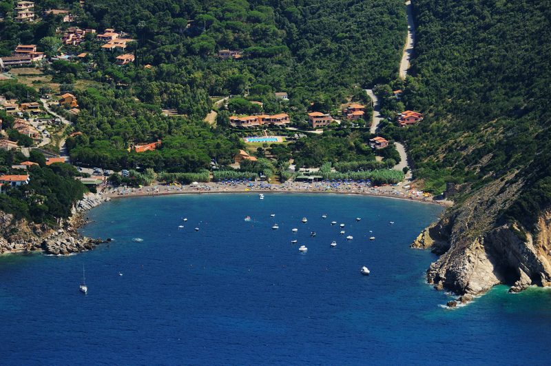 Nisporto e Nisportino, two calm sheltered bays on Elba's northeast coast
